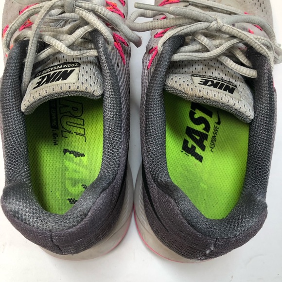 Nike running shoes. Grey/pink/orange/black Sz 9 - Picture 4 of 9